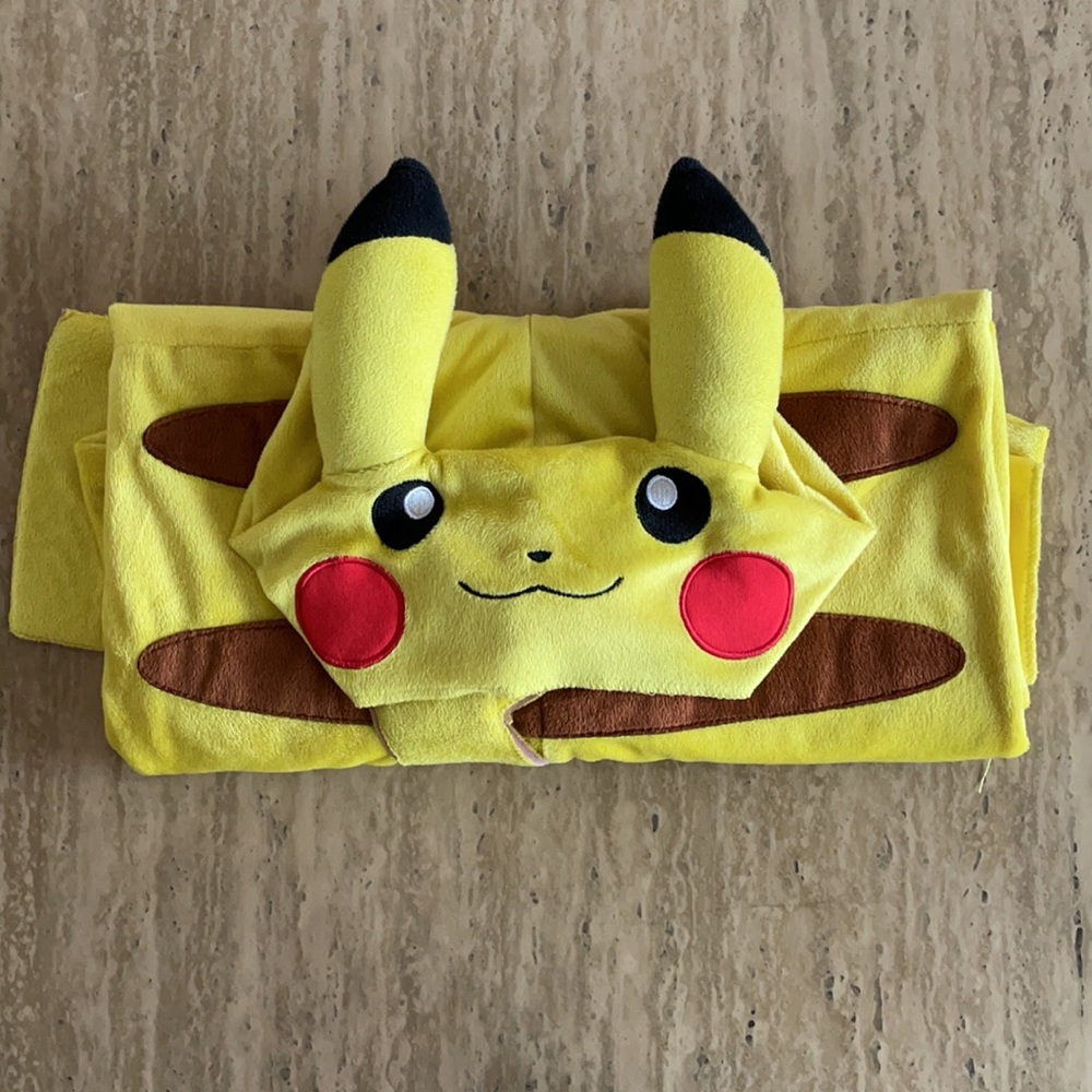 Pokémon Pikachu Costume
